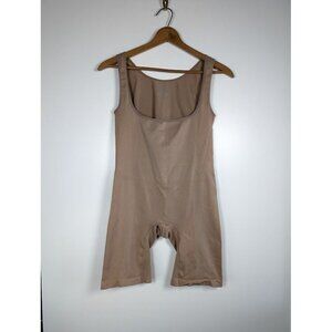 Shape by Cacique Open Bust Shapewear Size‎ 22/24 Slimming Compression Sculpting